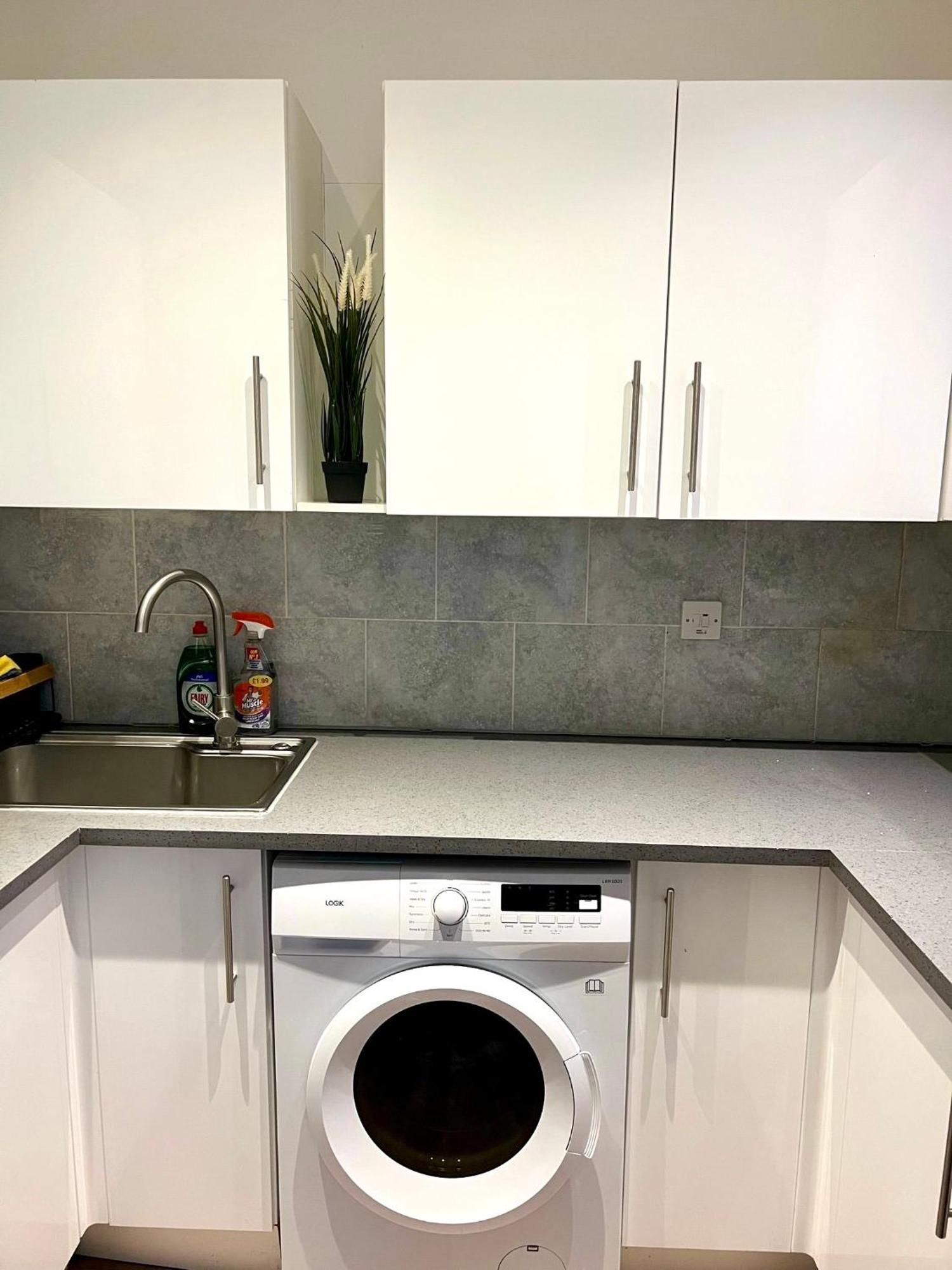 Spacious 3 Bedroom Flat In Kings Cross, St 159 London Eksteriør bilde