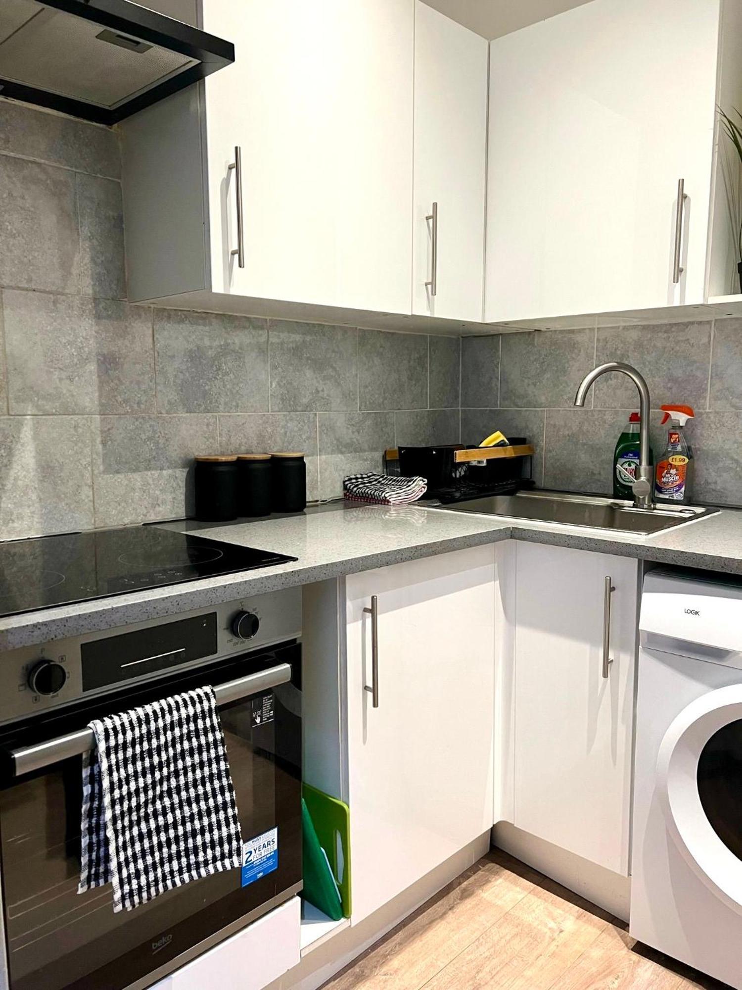 Spacious 3 Bedroom Flat In Kings Cross, St 159 London Eksteriør bilde